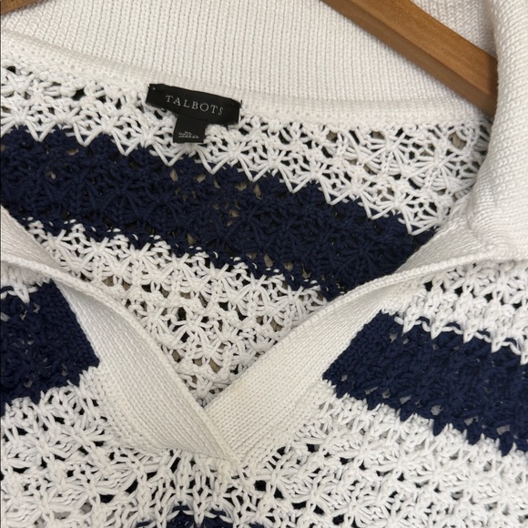 TALBOTS OPEN KNIT Striped Navy and White Women's Sweater with collar - Picture 12 of 14